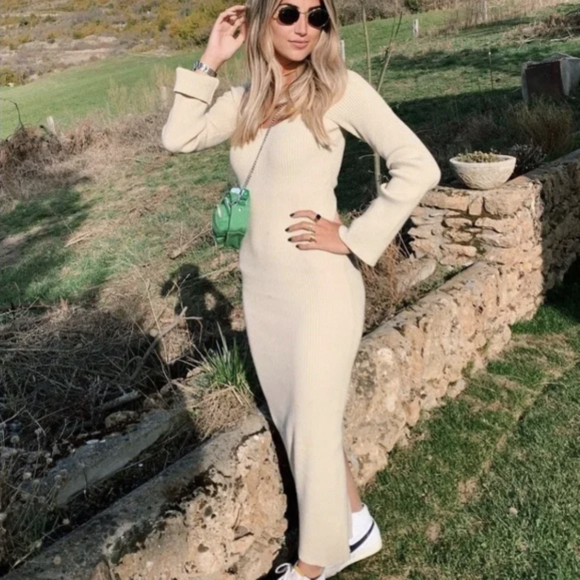 Ribbed Knit Long Sleeve Maxi Dresses